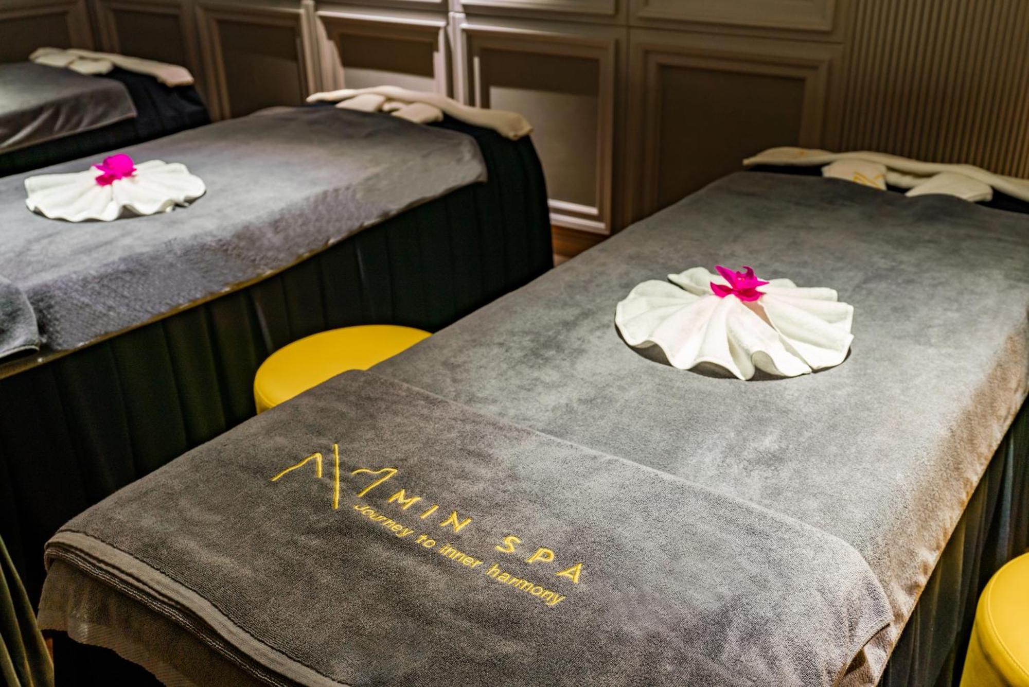 Minerva Premium Hotel Hanoï Extérieur photo