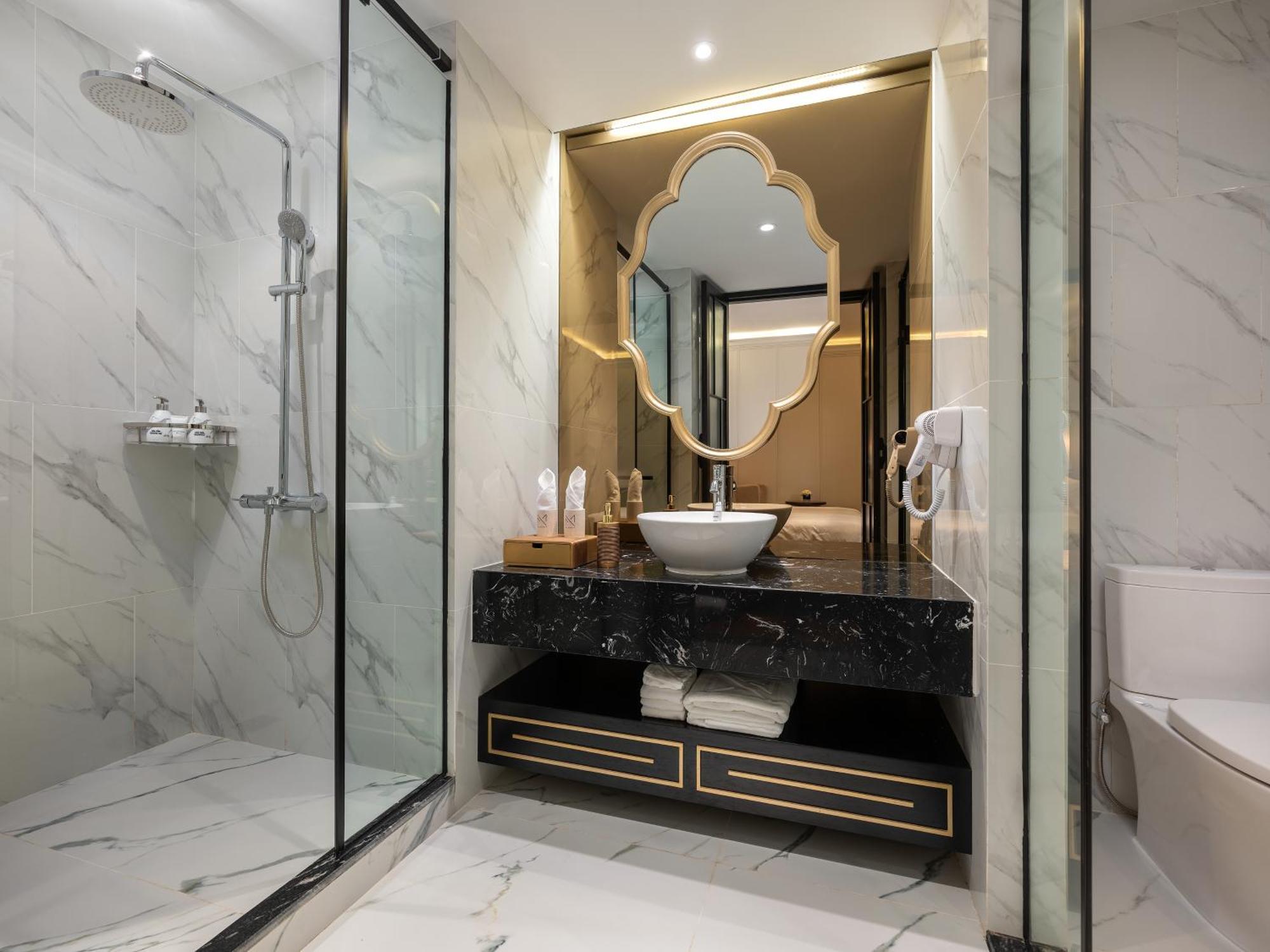 Minerva Premium Hotel Hanoï Extérieur photo